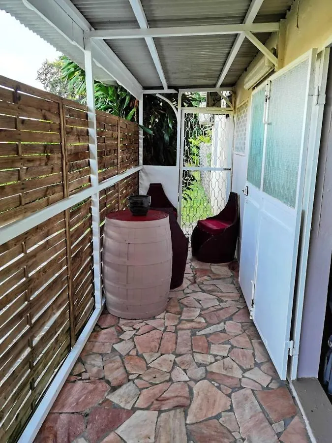 Appartement Moderne Au Lamentin Avec Jardin Clos Et Parking 勒拉芒坦 马提尼克